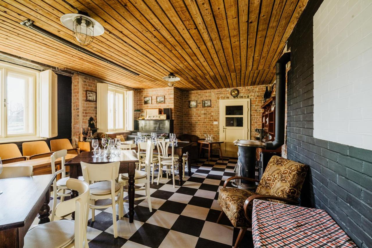 U Nas Ve Vile Guest House Cejc Eksteriør bilde
