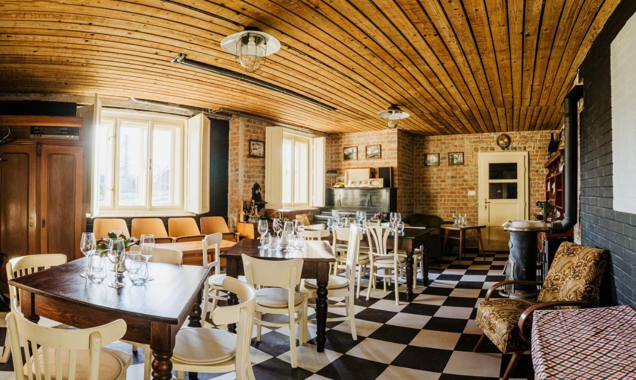 U Nas Ve Vile Guest House Cejc Eksteriør bilde